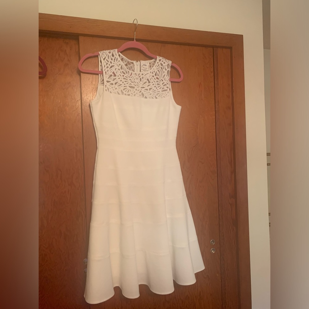 WHBM White House black market A-line ivory/white dress with lace. Size 2, NWT